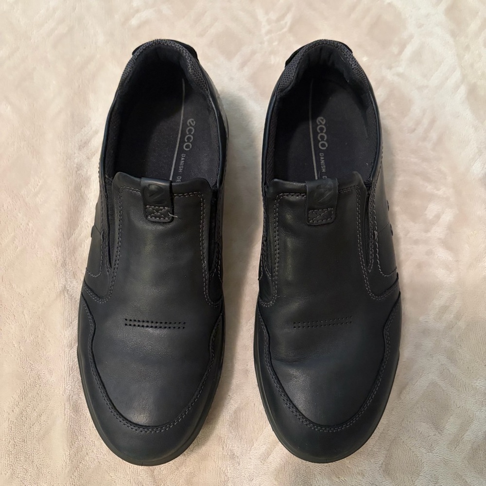 ECCO Men's Black Leather Slip On Shoes Size 45 / US 11 Comfort Casual Loafers